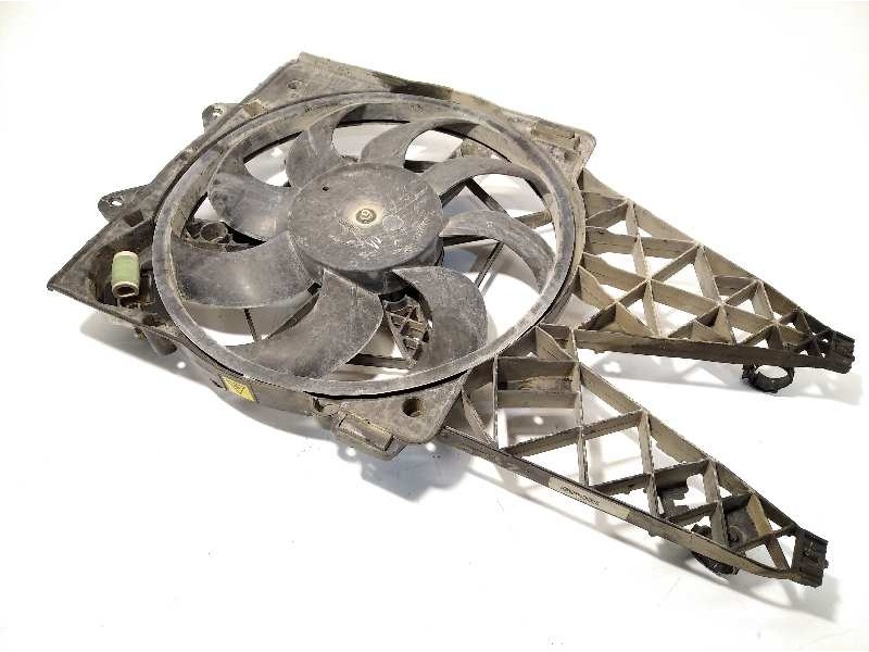 Recambio de electroventilador para fiat doblo 1.3 16v jtd cat referencia OEM IAM 51821155  