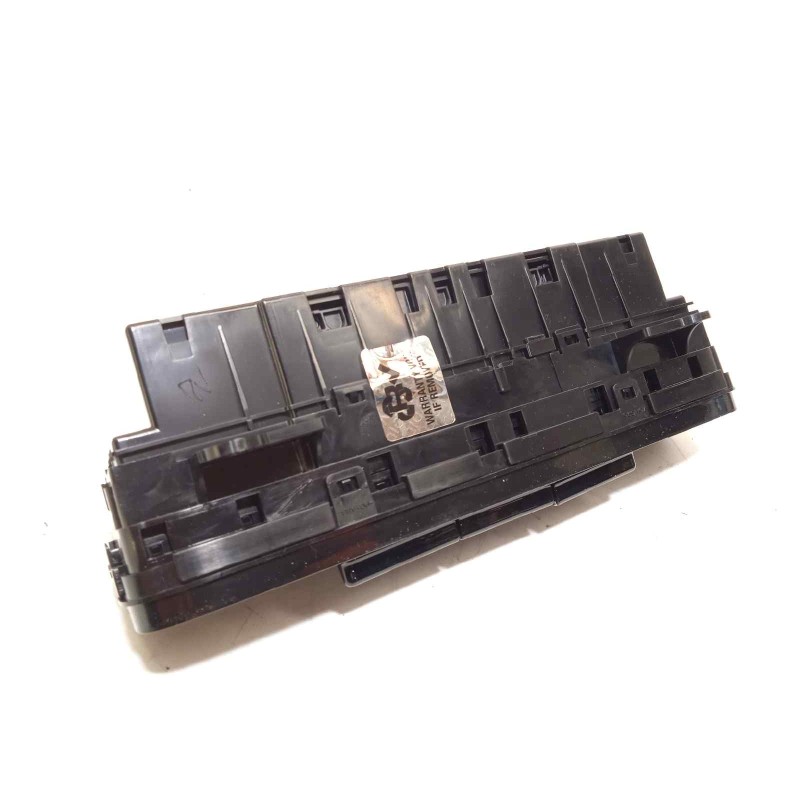 Recambio de mando climatizador para toyota auris 1.6 d-4d cat referencia OEM IAM 5590002C60  