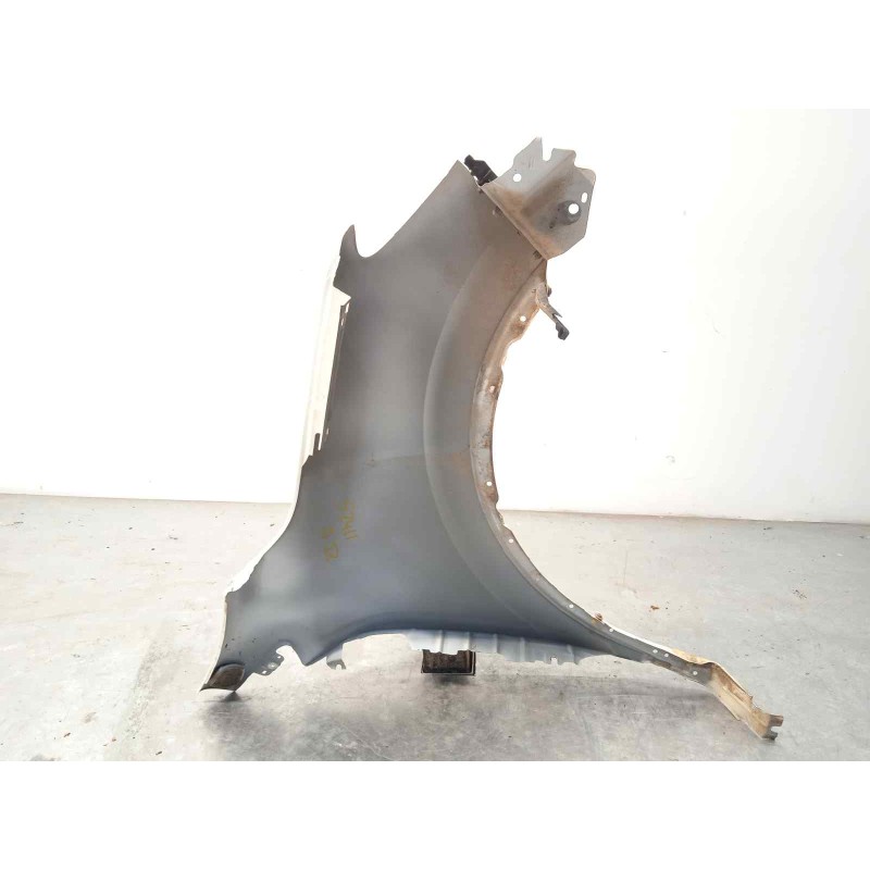 Recambio de aleta delantera izquierda para renault kadjar 1.2 tce energy referencia OEM IAM 631013206R  