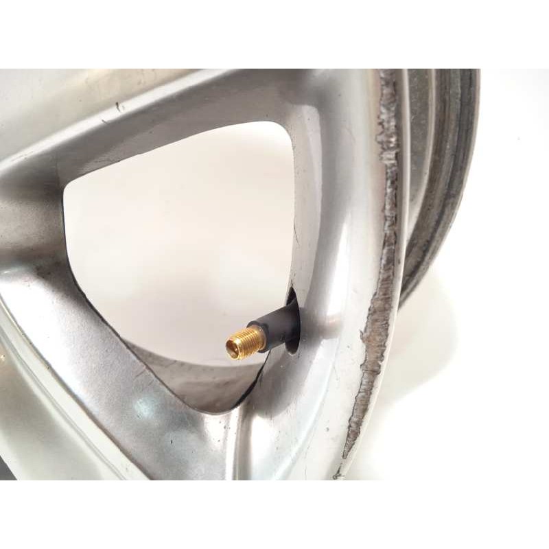 Recambio de llanta para subaru legacy berl. b13 (bl) 2.5 se referencia OEM IAM 28111AG131  