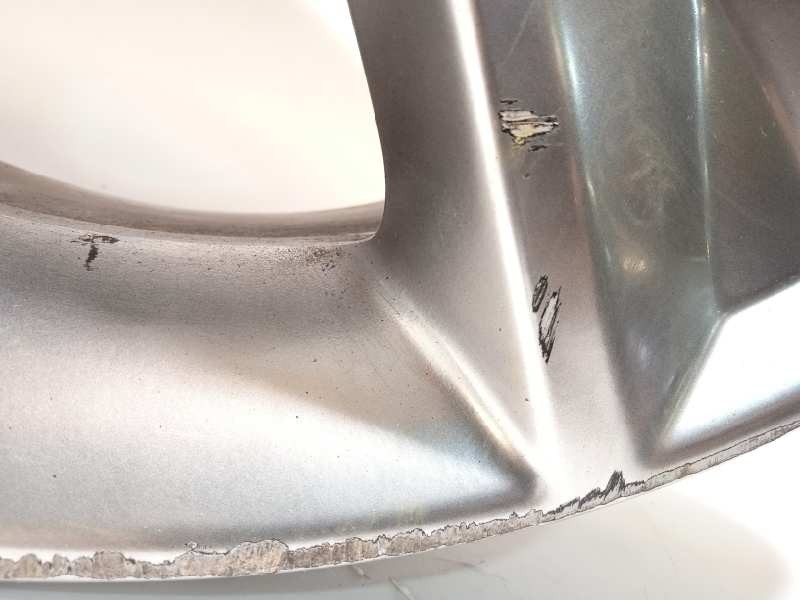 Recambio de llanta para subaru legacy berl. b13 (bl) 2.5 se referencia OEM IAM 28111AG131  