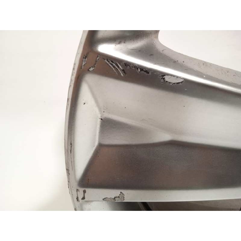 Recambio de llanta para subaru legacy berl. b13 (bl) 2.5 se referencia OEM IAM 28111AG131  