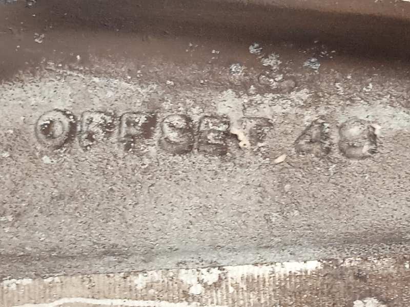 Recambio de llanta para subaru legacy berl. b13 (bl) 2.5 se referencia OEM IAM 28111AG131  