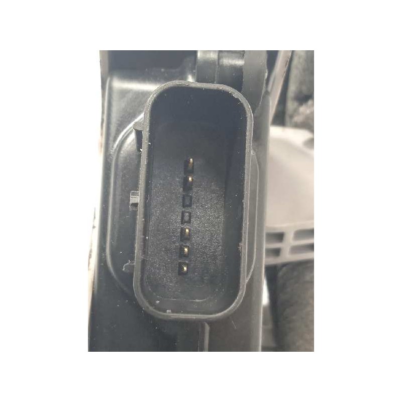 Recambio de cerradura puerta trasera izquierda para hyundai kona 1.0 tgdi cat referencia OEM IAM 81410J9000  