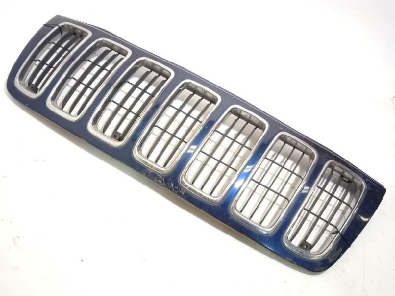 Recambio de rejilla delantera para jeep gr.cherokee (wj/wg) 3.1 td cat referencia OEM IAM 5GL79WB7AA  