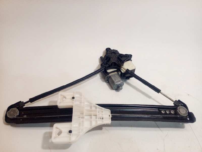 Recambio de elevalunas trasero derecho para seat ateca (kh7) 1.6 tdi referencia OEM IAM 575839462A  