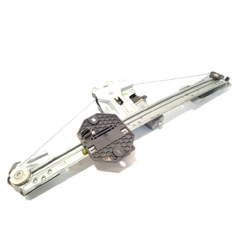 Recambio de elevalunas delantero izquierdo para dacia sandero 1.5 dci diesel fap cat referencia OEM IAM 807213282R  