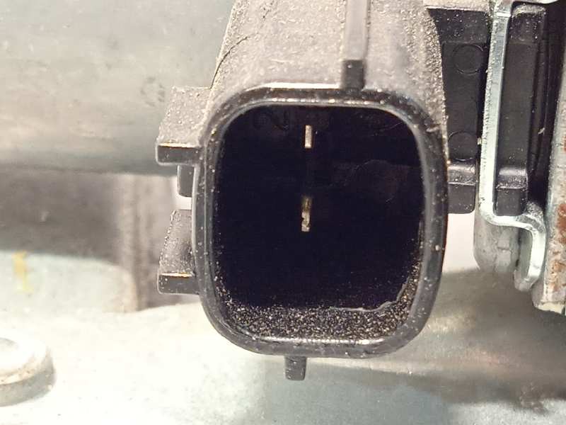 Recambio de elevalunas delantero izquierdo para dacia sandero 1.5 dci diesel fap cat referencia OEM IAM 807213282R  