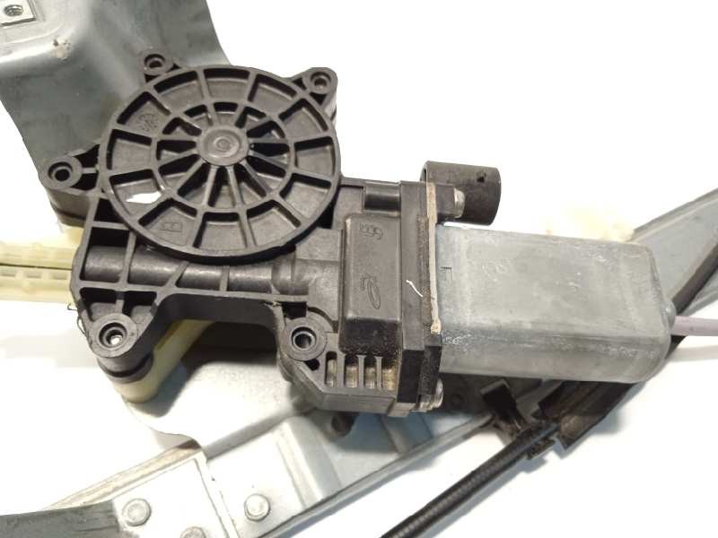 Recambio de elevalunas delantero derecho para renault kangoo 1.5 dci diesel fap referencia OEM IAM 807207012R  