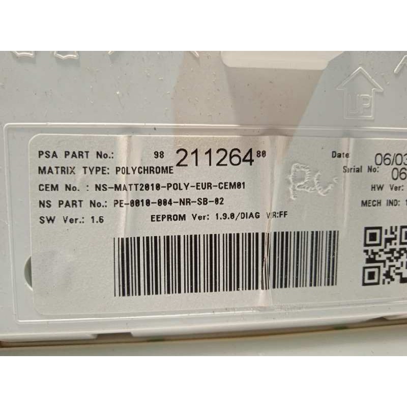 Recambio de cuadro instrumentos para peugeot 208 1.2 16v vti referencia OEM IAM 9821126480  