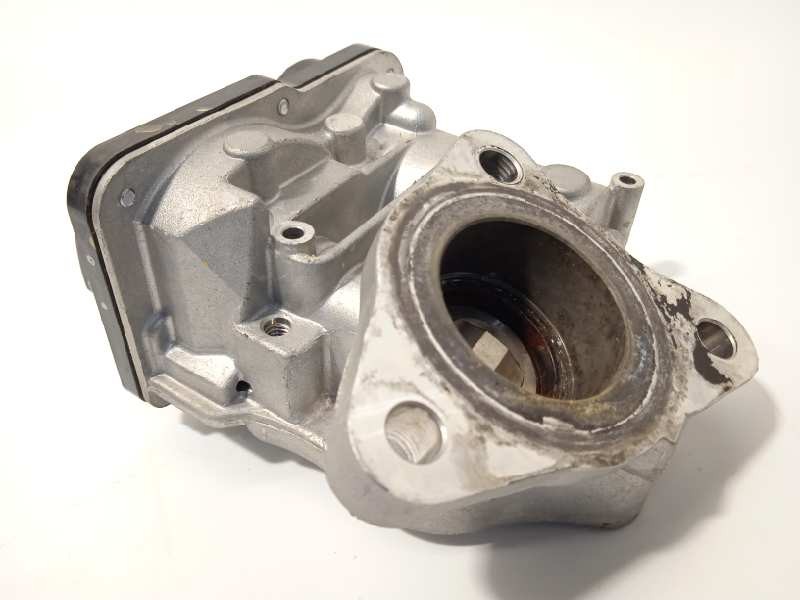 Recambio de valvula egr para renault kangoo 1.5 dci diesel fap referencia OEM IAM 147102557R HU1501000212 H8201143495
