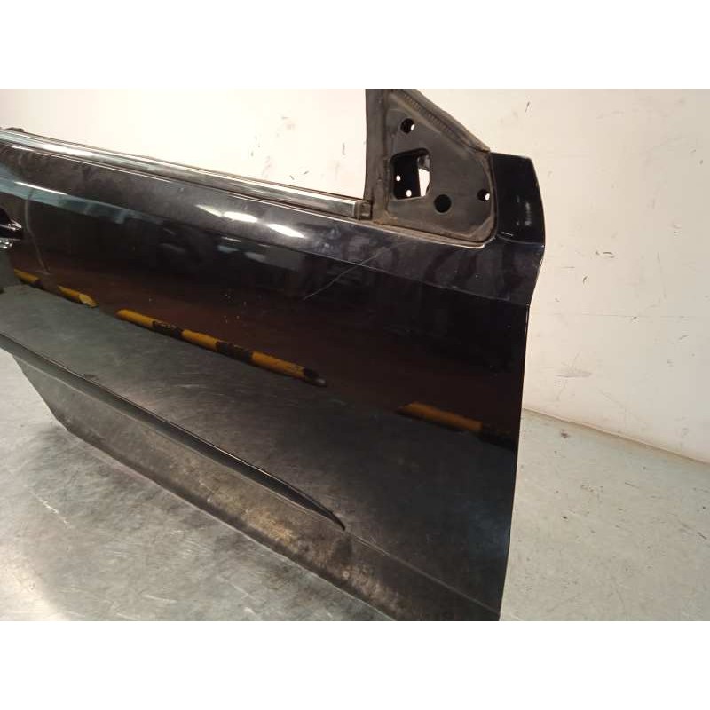Recambio de puerta delantera derecha para opel astra twin top cosmo referencia OEM IAM 13194717  