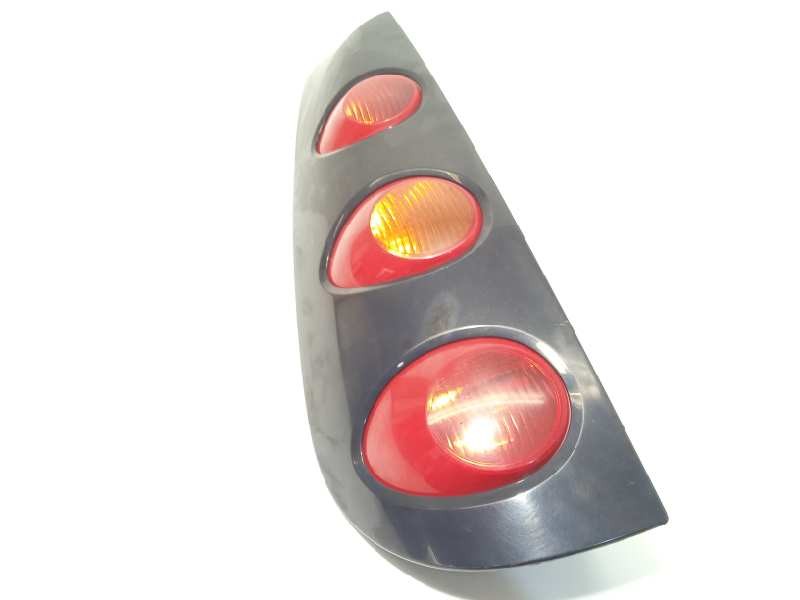 Recambio de piloto trasero izquierdo para smart forfour básico (70kw) referencia OEM IAM A4548200164  