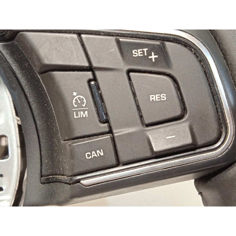 Recambio de volante para jaguar xe 2.0 diesel cat referencia OEM IAM GX733L598DB8PVJ  T4A2552PVJ