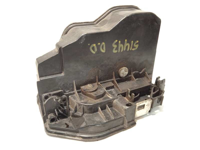 Recambio de cerradura puerta delantera derecha para bmw serie 6 cabrio (e64) 645ci referencia OEM IAM 7036170  51217036170