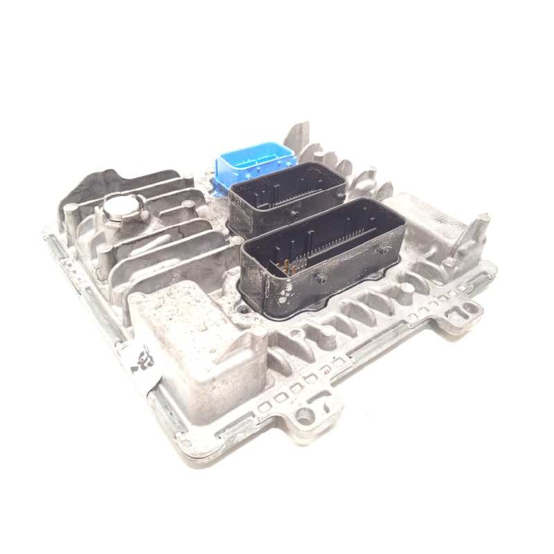 Recambio de centralita motor uce para opel insignia sports tourer excellence referencia OEM IAM 55491736  395357783