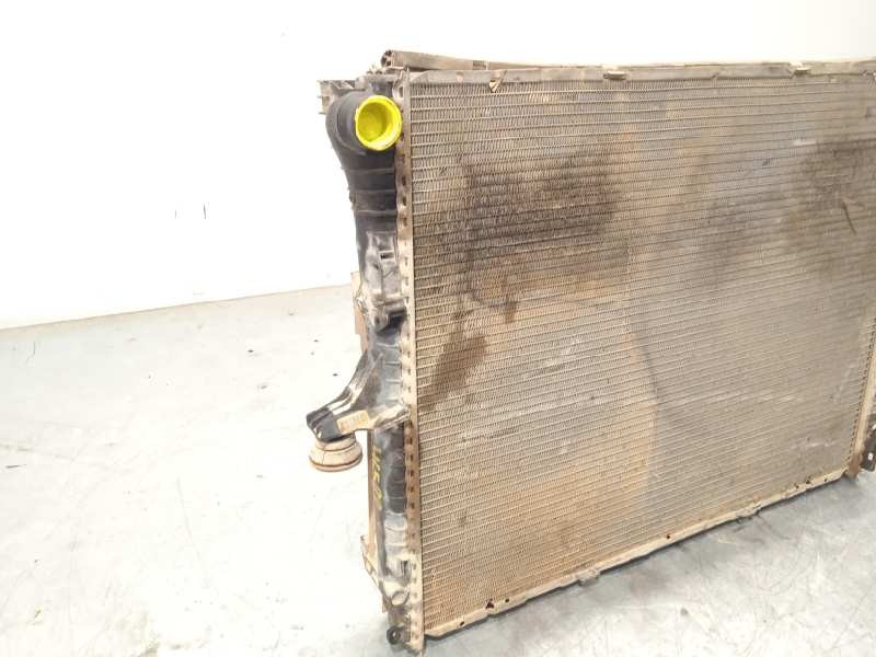 Recambio de radiador agua para audi q7 (4l) 3.0 tdi referencia OEM IAM 7L6121253B  