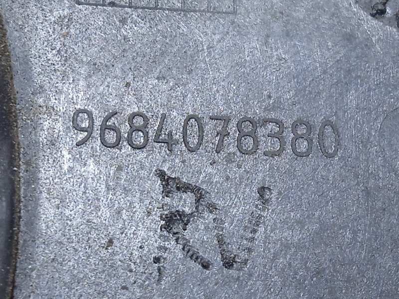 Recambio de tapa exterior combustible para peugeot 5008 1.6 hdi fap referencia OEM IAM 9684078380  