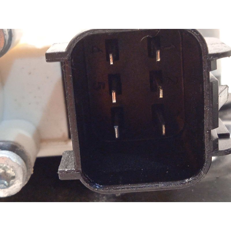 Recambio de elevalunas trasero derecho para jaguar xe 2.0 diesel cat referencia OEM IAM GX7327000AC  T4N13876