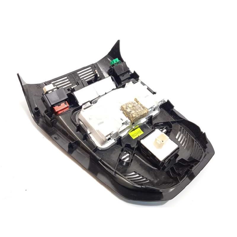 Recambio de luz interior para peugeot 3008 gt line referencia OEM IAM 9825946880  