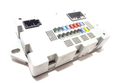 Recambio de caja reles / fusibles para jaguar xe 2.0 diesel cat referencia OEM IAM CPLA14Q073AA  C2D23644 2