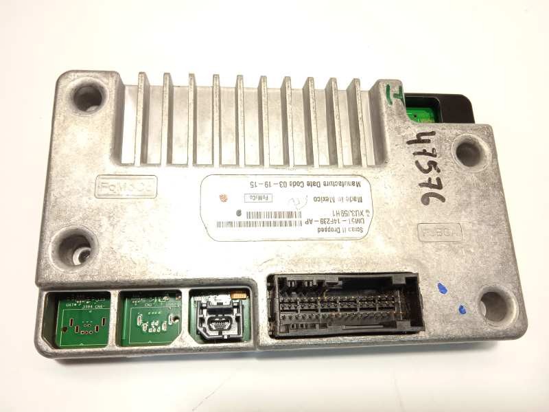 Recambio de sistema navegacion gps para ford focus lim. titanium referencia OEM IAM EA5T14D212DA 2161224 DM5T14F239AP