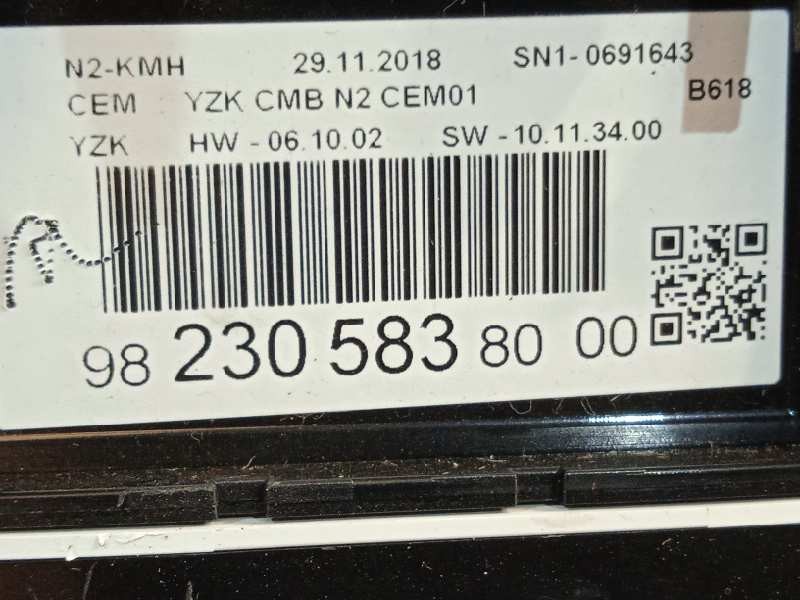 Recambio de cuadro instrumentos para citroën c3 shine referencia OEM IAM 9823058380  