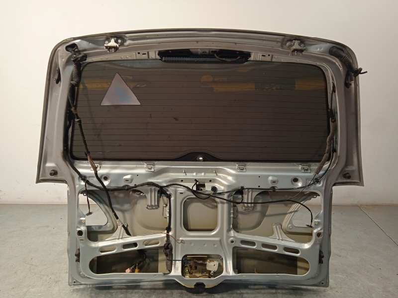 Recambio de porton trasero para ford galaxy (vy) trend referencia OEM IAM 1205055  