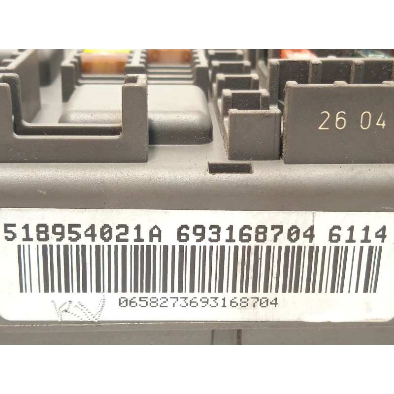 Recambio de caja reles / fusibles para bmw x6 (e71) xdrive40d referencia OEM IAM 6931687 61149145115 518954021A