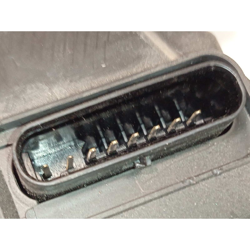 Recambio de cerradura puerta trasera derecha para jaguar xe 2.0 diesel cat referencia OEM IAM GX7324994AD  