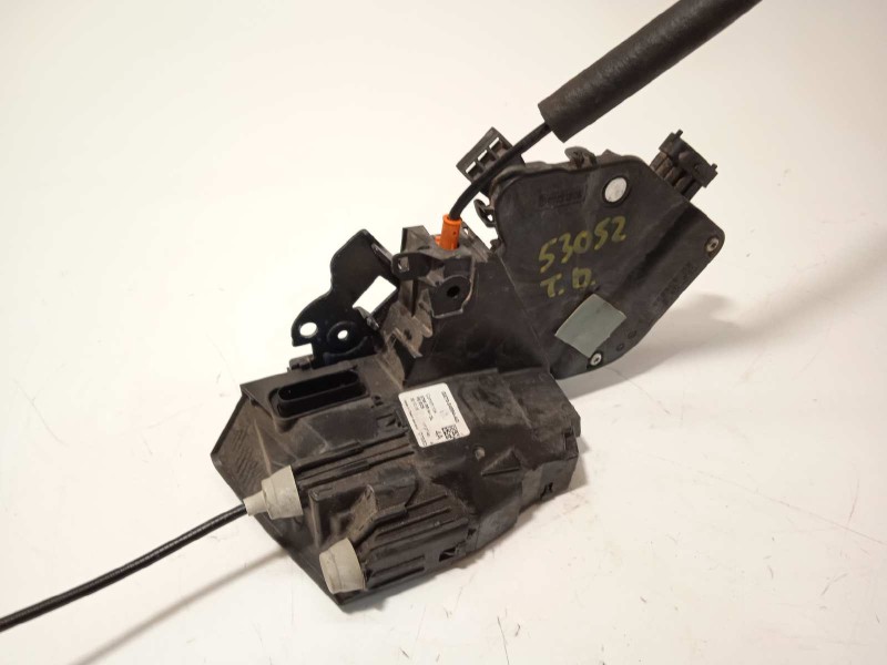 Recambio de cerradura puerta trasera derecha para jaguar xe 2.0 diesel cat referencia OEM IAM GX7324994AD  