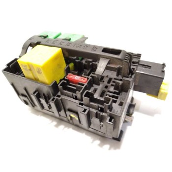 CAJA RELES / FUSIBLES 9806192580 