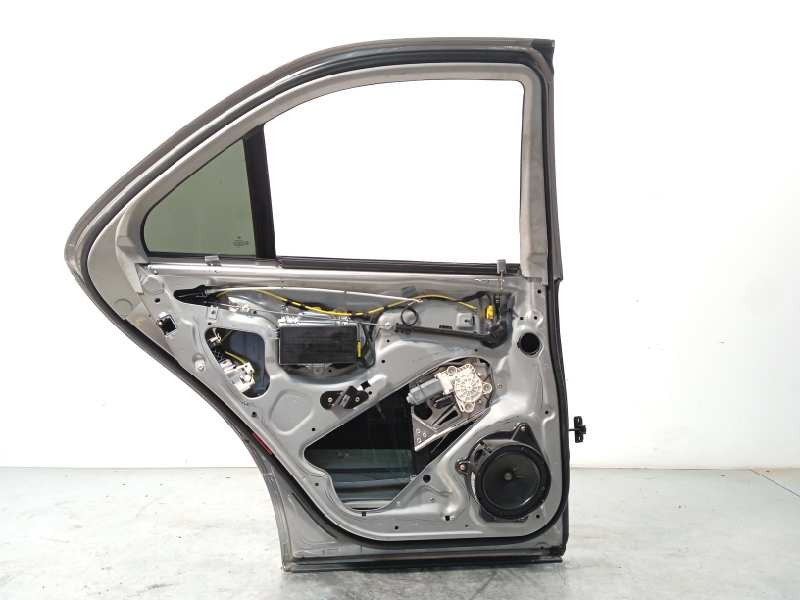Recambio de puerta trasera izquierda para mercedes-benz clase s (w220) berlina 320 cdi (220.025) referencia OEM IAM A2207300105 
