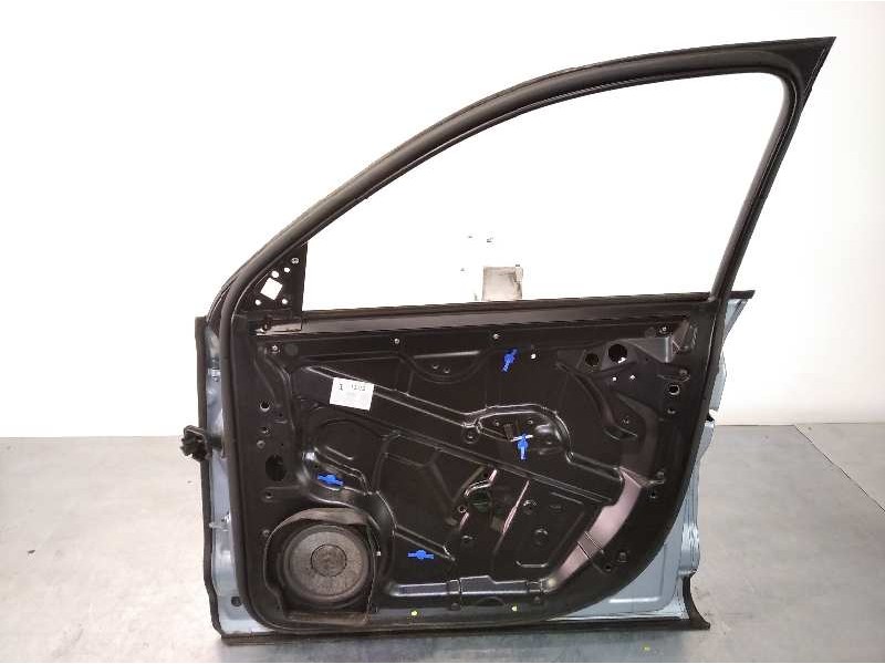Recambio de puerta delantera derecha para volkswagen touareg (7l6) 2.5 tdi dpf referencia OEM IAM 7L0831056L  