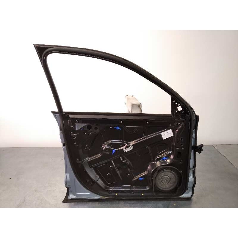 Recambio de puerta delantera izquierda para volkswagen touareg (7l6) 2.5 tdi dpf referencia OEM IAM 7L0831055L  