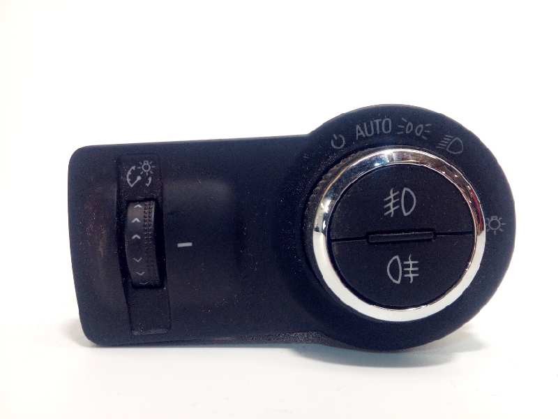 Recambio de mando luces para opel insignia berlina 2.0 16v cdti referencia OEM IAM 13268698  