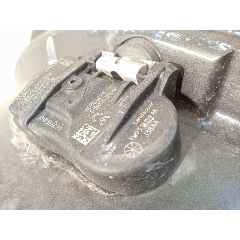 Recambio de llanta para jaguar xe 2.0 diesel cat referencia OEM IAM GX7M1007EB  T4N13697