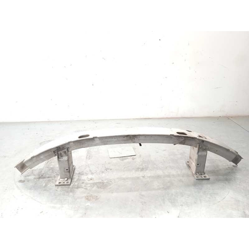 Recambio de refuerzo paragolpes delantero para bmw serie 6 cabrio (e64) 645ci referencia OEM IAM 51117008818  