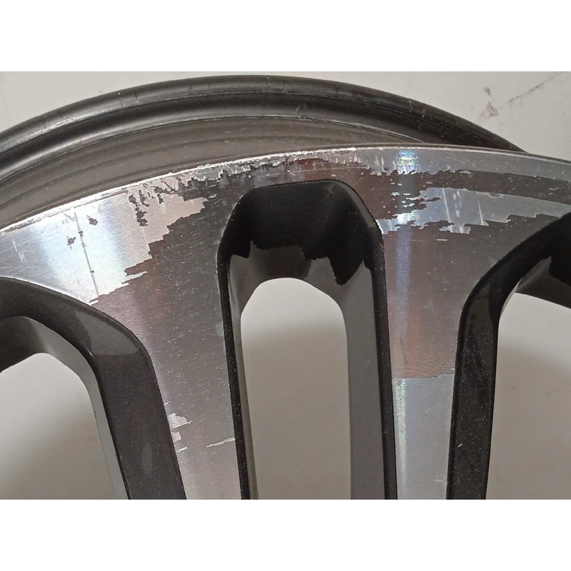 Recambio de llanta para jaguar xe 2.0 diesel cat referencia OEM IAM GX7M1007EB  T4N13697