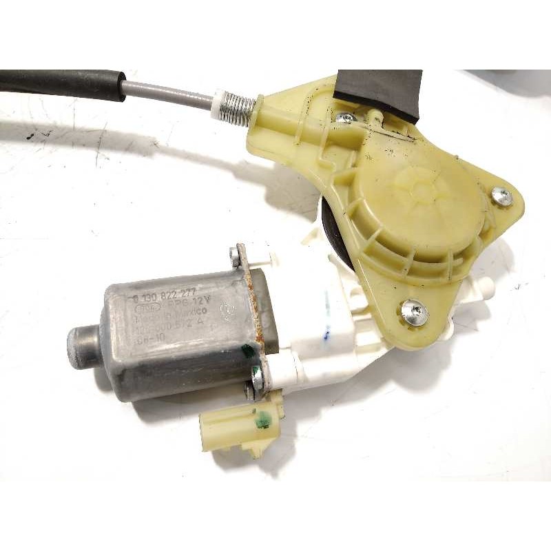 Recambio de elevalunas delantero derecho para jeep patriot referencia OEM IAM 05291798AA  0130822277