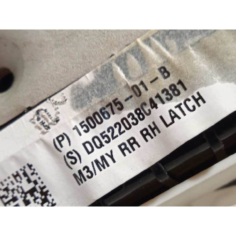 Recambio de cerradura puerta trasera derecha para tesla model 3 rwd referencia OEM IAM 150067501B  