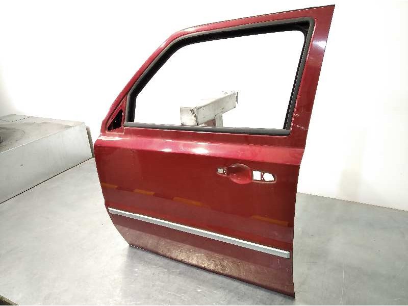 Recambio de puerta delantera izquierda para jeep patriot referencia OEM IAM 5067707AF  