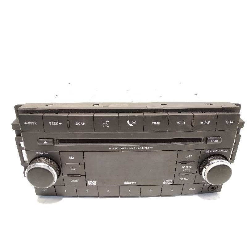 Recambio de sistema audio / radio cd para jeep patriot referencia OEM IAM 05064943AD  
