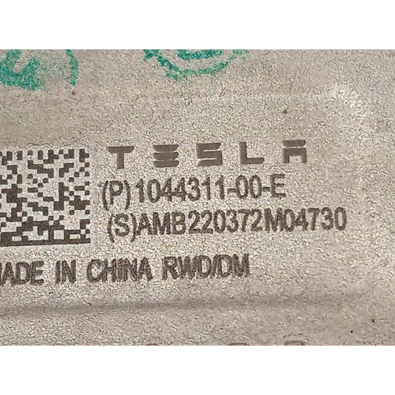 Recambio de mangueta delantera izquierda para tesla model 3 rwd referencia OEM IAM 104431100E  104412300B