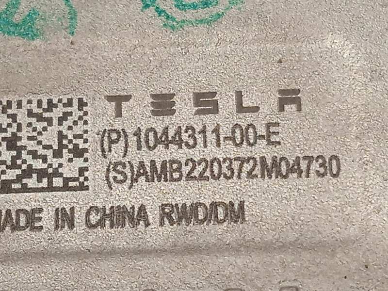 Recambio de mangueta delantera izquierda para tesla model 3 rwd referencia OEM IAM 104431100E  104412300B