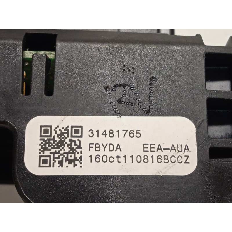 Recambio de mando intermitentes para volvo v40 cross country 2.0 diesel cat referencia OEM IAM 31481765  