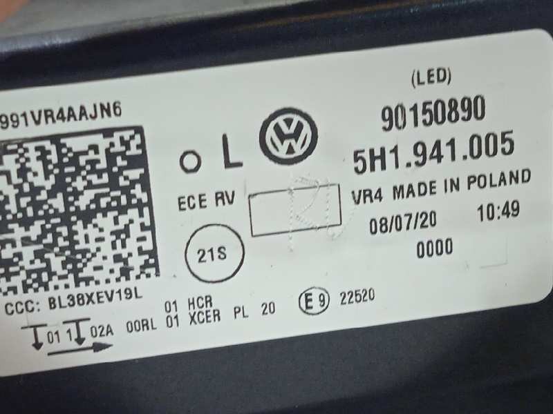 Recambio de faro izquierdo para volkswagen golf viii lim. (cd1) style referencia OEM IAM 5H1941005  90150890