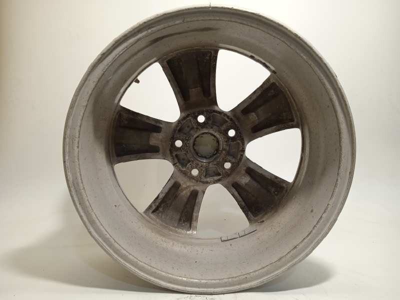 Recambio de llanta para kia sportage drive 4x2 referencia OEM IAM 529103U200  