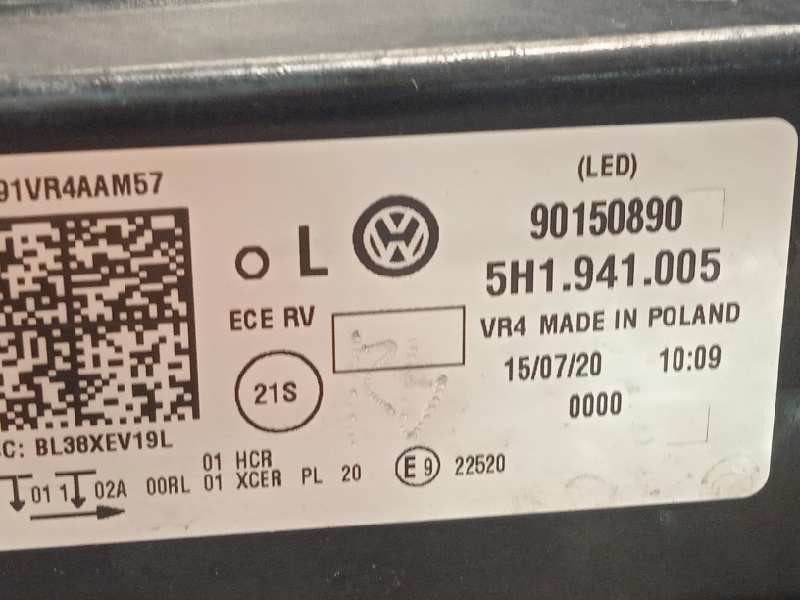 Recambio de faro izquierdo para volkswagen golf viii lim. (cd1) style referencia OEM IAM 5H1941005  90150890