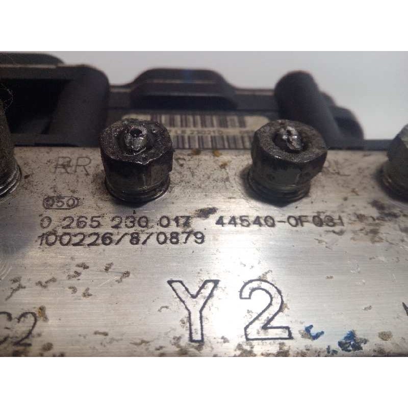 Recambio de abs para toyota verso advance referencia OEM IAM 445400F031 0265950824 0265230017